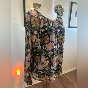 NEW Madison Michelle Floral Top